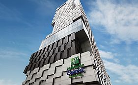 Holiday Inn Express Bangkok Siam